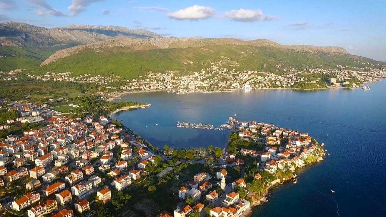 Ena Apartment Split Bagian luar foto