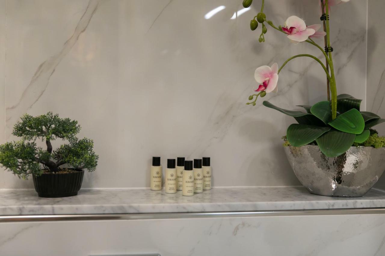 Ena Apartment Split Bagian luar foto